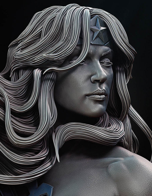 Red Son Wonder Woman - Sculpture